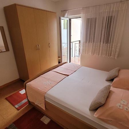 Apartmani Marijanovic Makarska Eksteriør bilde