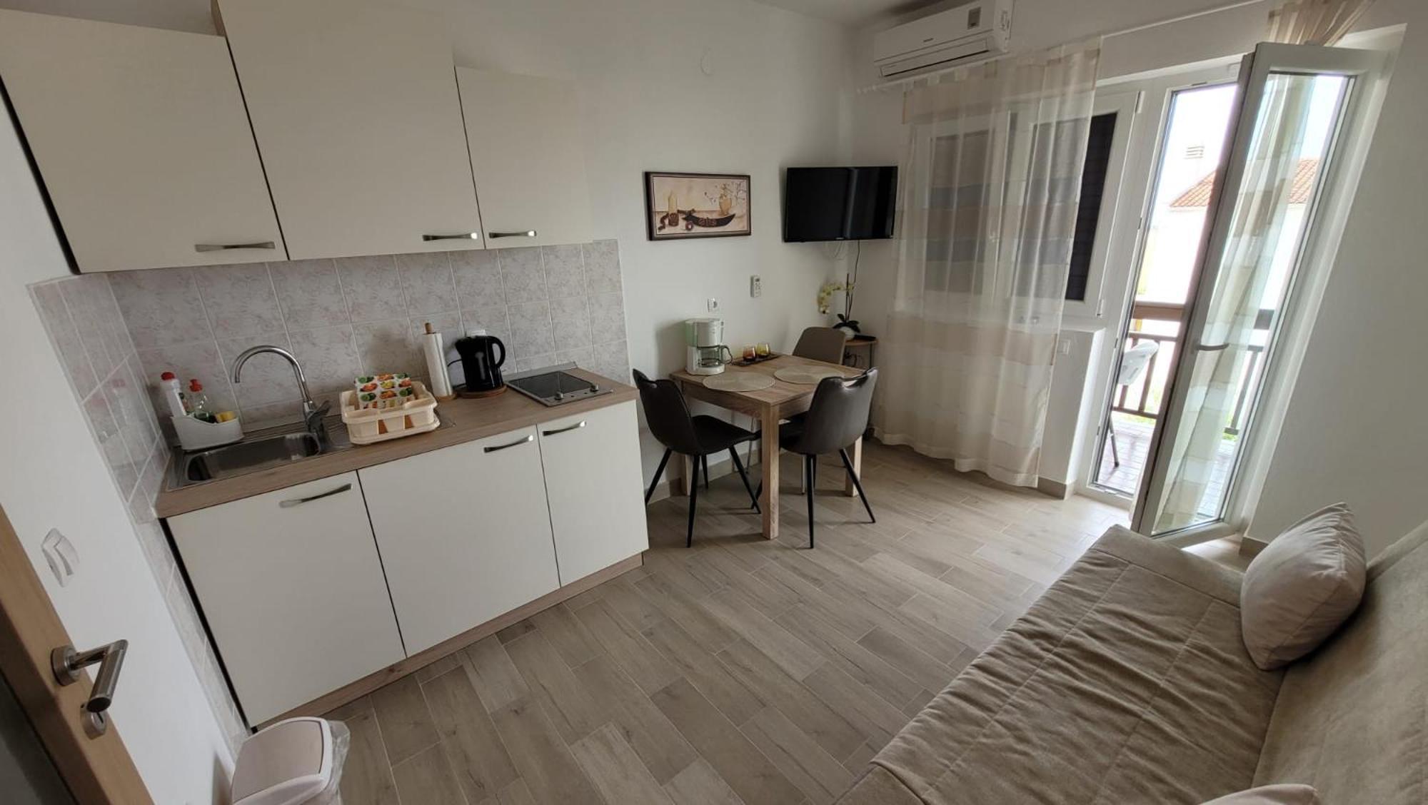 Apartmani Marijanovic Makarska Eksteriør bilde