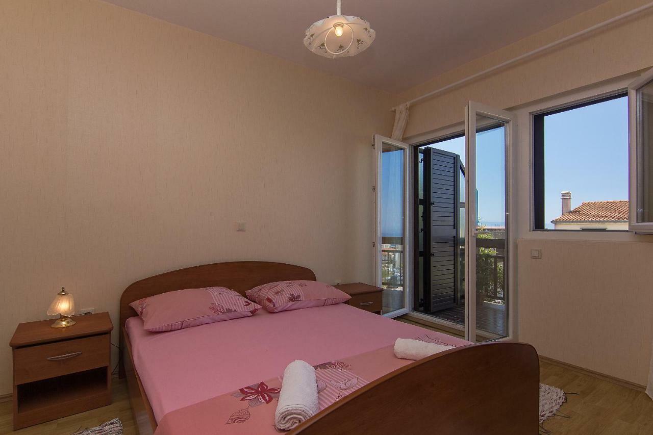 Apartmani Marijanovic Makarska Eksteriør bilde