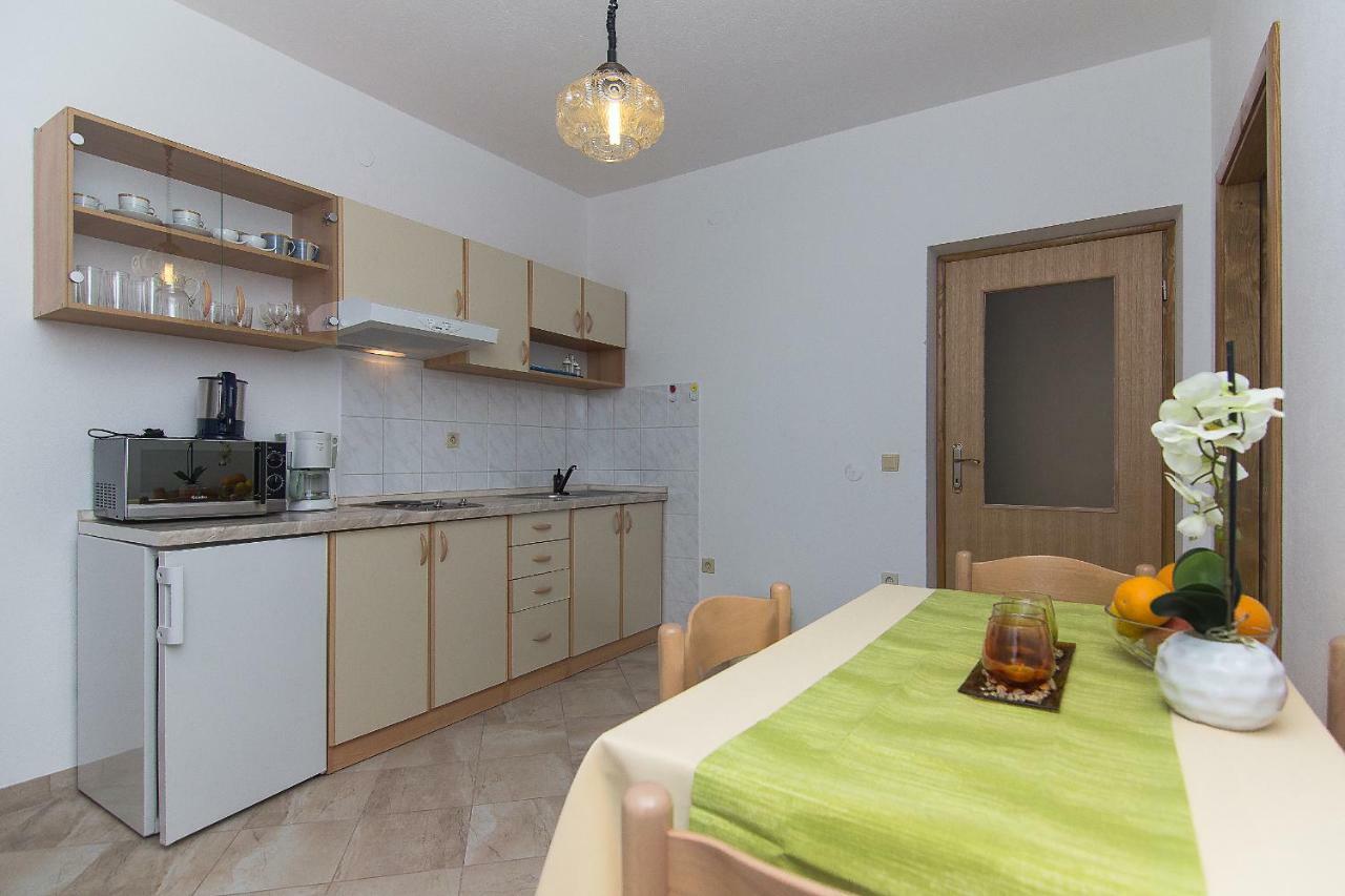 Apartmani Marijanovic Makarska Eksteriør bilde