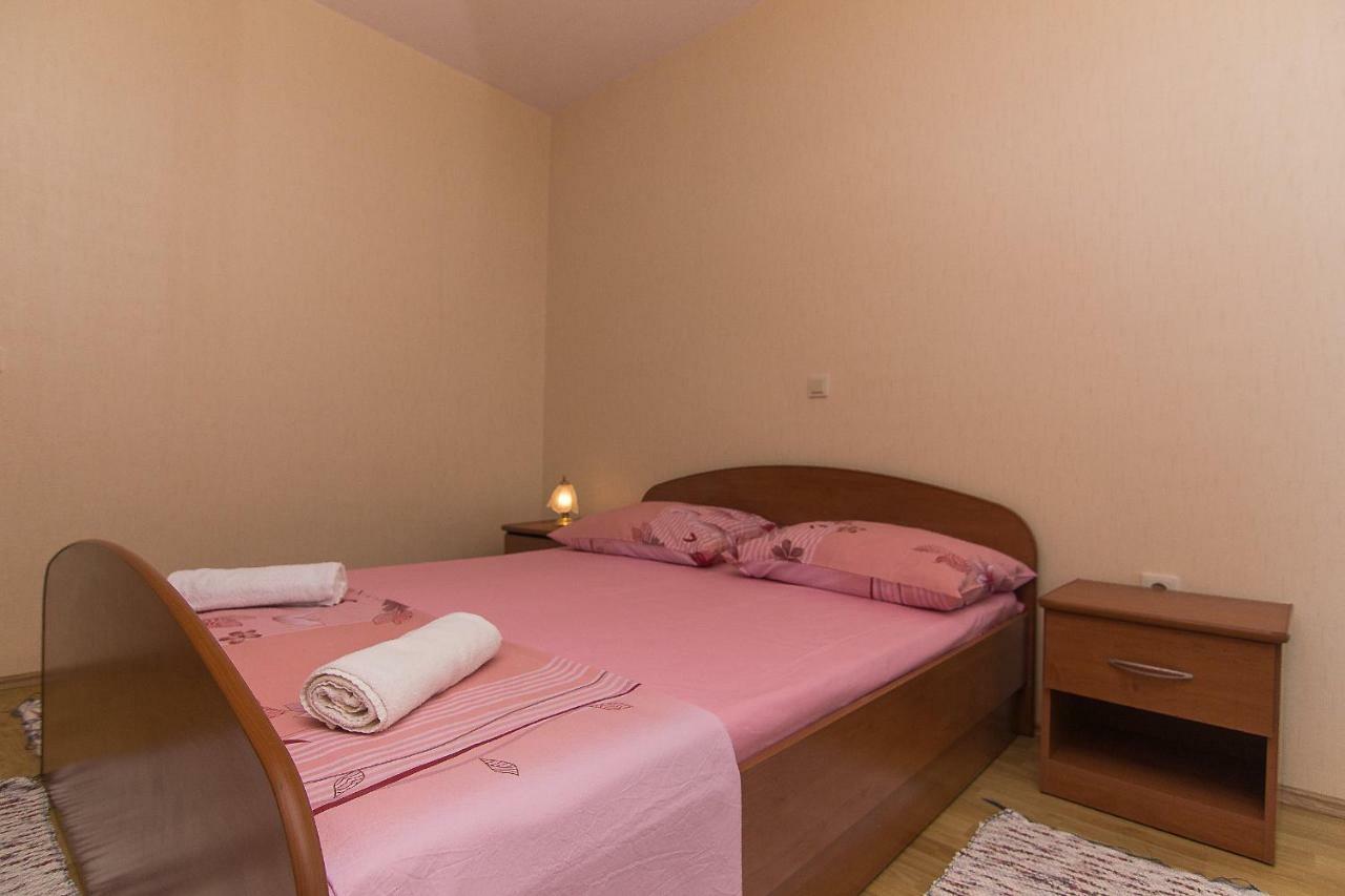 Apartmani Marijanovic Makarska Eksteriør bilde